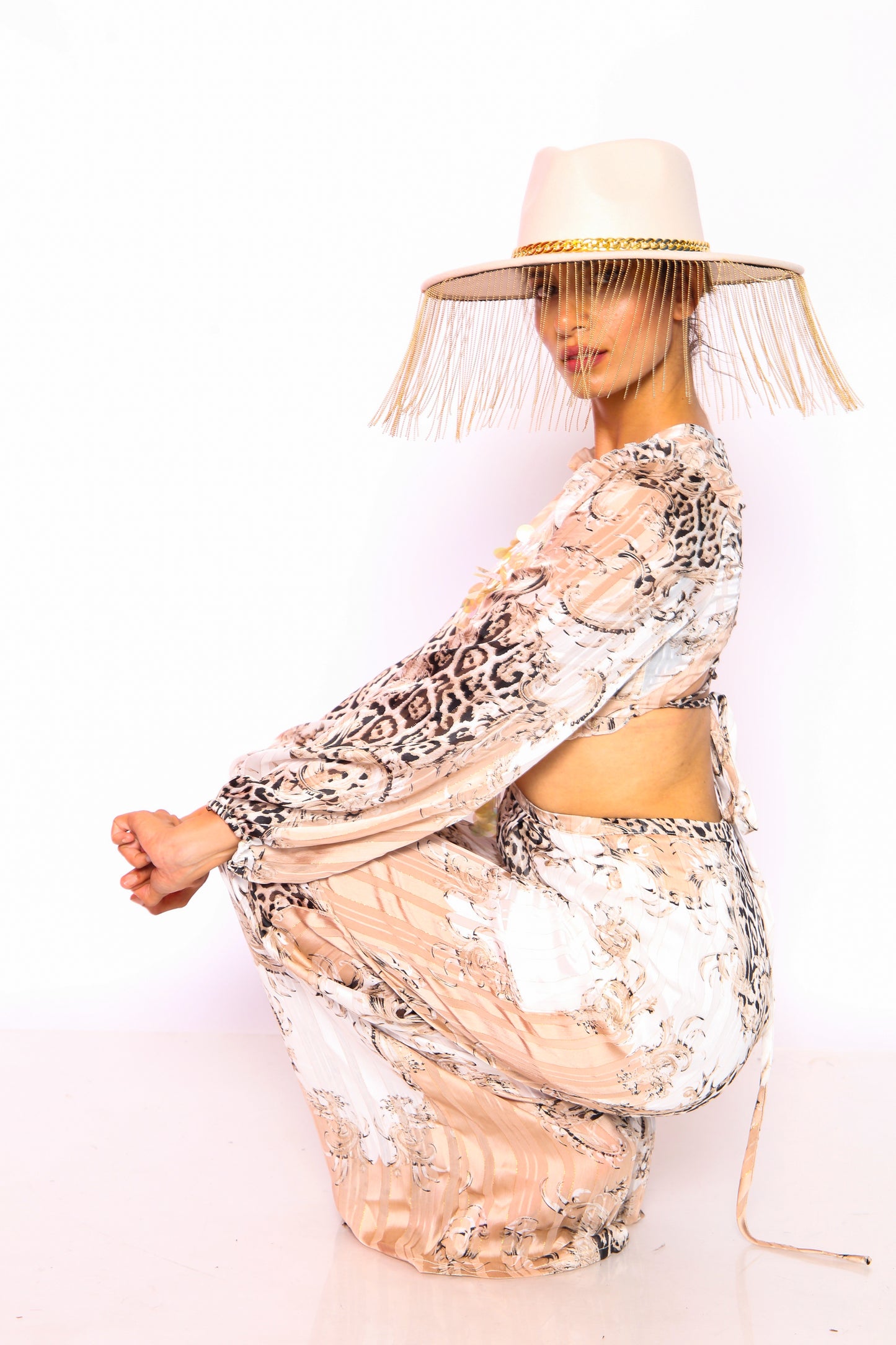 Jungle Safari Cut Out Jumper