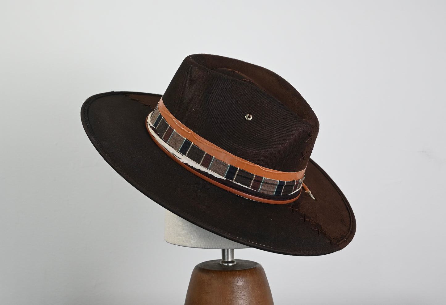 Suede Artisianl Hat - Brown